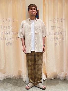 「coen（コーエン）のアイテム（スラックス）」を使った、さとうじゅんさん（メンズ・175cm）の夏コーディネート