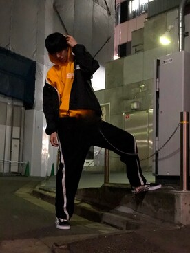 「L.H.P Private Brand（エルエイチピープライベートブランド）のアイテム（パンツ）」を使った、Junya  Awajiさん（メンズ・184cm）の秋コーディネート