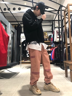 「black eye patch」｜Junya  Awajiさん（メンズ・184cm）の冬コーディネート