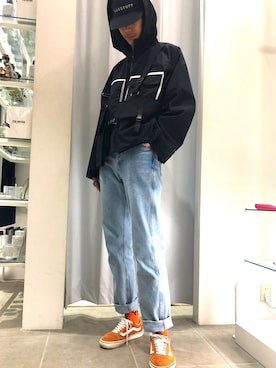 「WHITELAND（ホワイトランド）のアイテム（ブルゾン）」を使った、Junya  Awajiさん（メンズ・184cm）の春コーディネート