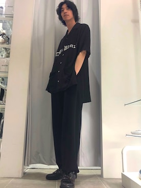 「DANKE SCHON（ダンケシェーン）のDankeSchon/ダンケシェーン/DEAR WORLD SHIRTS(シャツ)（シャツ/ブラウス、ブラック系）」を使った、Junya  Awajiさん（メンズ・184cm）の夏コーディネート