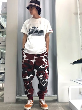 「BlackEyePatch（ブラックアイパッチ）のアイテム（帽子）」を使った、Junya  Awajiさん（メンズ・183cm）の夏コーディネート