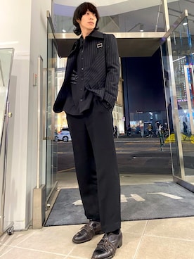 「DELADA（デラダ）のアイテム」を使った、Junya  Awajiさん（メンズ・184cm）の冬コーディネート