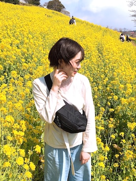 「花見コーデ」｜「アイテム（スニーカー）」を使った、naoさん（レディース・165cm）の春コーディネート