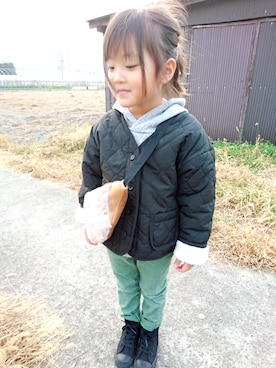 「SEVENDAYS=SUNDAY（セブンデイズサンデイ）のアイテム（ダウンジャケット/コート）」を使った、RiRiKaさん（キッズ・110cm）の秋コーディネート