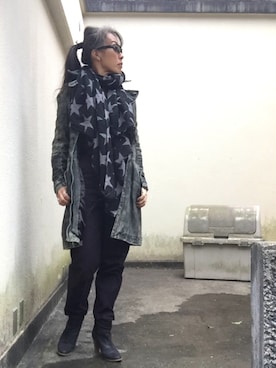 「アイテム（トレンチコート）」を使った、Jules Takagishiさん（レディース・164cm・50代）の秋コーディネート