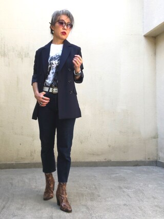 Jules Takagishi使用「EMODA（エッジポインテッドショートブーツ）」的時尚穿搭