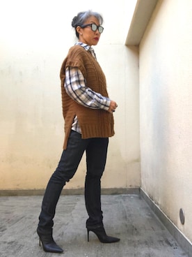 「アイテム（トップス）」を使った、Jules Takagishiさん（レディース・164cm・50代）の秋コーディネート