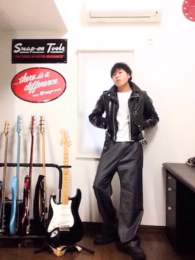 「ジョージコックス」｜「アイテム（ライダースジャケット）」を使った、Mune☆Sanさん（メンズ・174cm）の春コーディネート