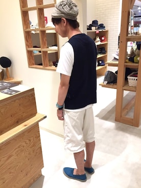 「RAGEBLUE（レイジブルー）のアイテム（スリッポン）」を使った、14+ イオンSENRITO専門館店 スタッフさん（メンズ・169cm）の夏コーディネート
