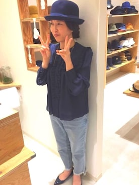 「mimi&roger（ミミアンドロジャー）のアイテム」を使った、14+ イオンSENRITO専門館店 スタッフさん（レディース・156cm）の秋コーディネート