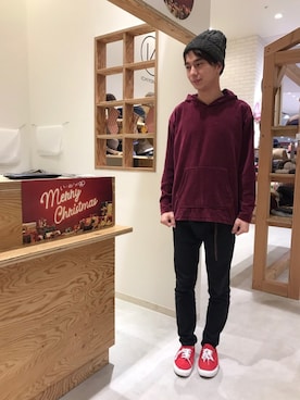 「ベロアパーカー」｜14+ イオンSENRITO専門館店 スタッフさん（メンズ・169cm）の秋コーディネート