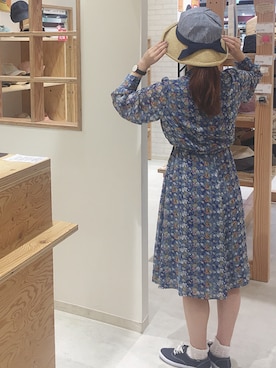 「Keds（ケッズ）のアイテム」を使った、14+ イオンSENRITO専門館店 スタッフさん（レディース・160cm）の夏コーディネート