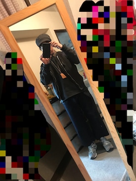 「hatra（ハトラ）のアイテム（パンツ）」を使った、さくさくさん（メンズ・169cm）の春コーディネート