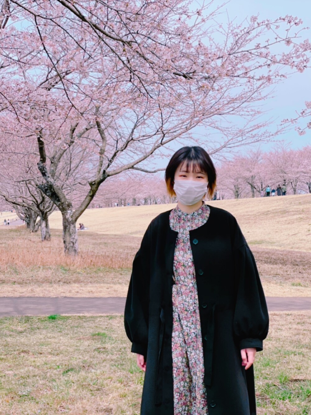 「これが私をアゲる服、春コーデ、時差投稿」｜「MOUSSYのアイテム（ワンピース/ドレス、その他）」を使った、xinyiさん（レディース・162cm）の春コーディネートの1枚目の写真