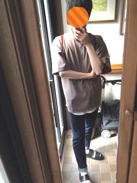 「UNITED TOKYO（ユナイテッドトウキョウ）のシャークソールレザーサンダル（サンダル、ブラック系）」を使った、ぽとふ煮る男さん（メンズ・163cm）の春コーディネート