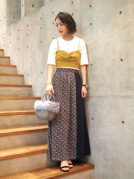 「URBAN RESEARCH（アーバンリサーチ）のペイズリーバイカラースカート（スカート、ブルー系）」を使った、hanamiさん（レディース・157cm）の夏コーディネート