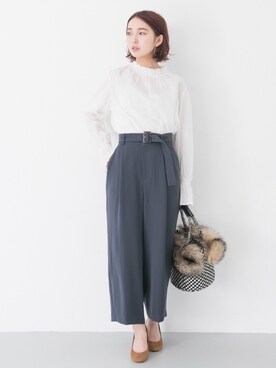 「URBAN RESEARCH（アーバンリサーチ）のハイネックシャーリングブラウス（Tシャツ/カットソー、ベージュ系）」を使った、hanamiさん（レディース・157cm）の秋コーディネート