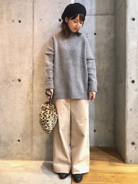 「URBAN RESEARCH Sonny Label（アーバンリサーチサニーレーベル）の外接ぎニットプルオーバー（ニット/セーター、グレー系）」を使った、hanamiさん（レディース・157cm）の冬コーディネート
