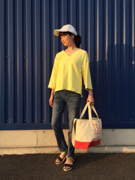 「ショッピング」｜「アイテム（キャップ）」を使った、北澤 希世子さん（レディース・165cm）の春コーディネート
