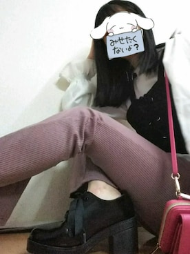 「3色コーデ」｜「アイテム（その他）」を使った、AIさん（レディース・153cm）の秋コーディネート