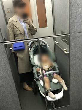 「ADAM ET ROPE'（アダムエロペ）のアイテム（トレンチコート）」を使った、こぼさん（レディース・166cm）の春コーディネート