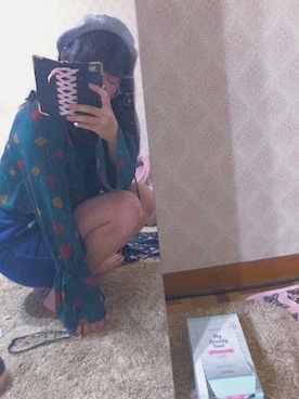 「OUTLET（アウトレット）のアイテム（帽子）」を使った、miさん（レディース・156cm）の秋コーディネート