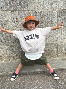 ソックス 靴下を使った カーキパンツ の人気ファッションコーディネート Wear