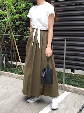 「ISOOK（アイスー）のアイテム（スカート）」を使った、ISOOKさん（レディース・167cm）の春コーディネート