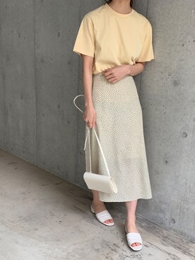 「ISOOK（アイスー）のアイテム（スカート）」を使った、ISOOKさん（レディース・168cm）の春コーディネート