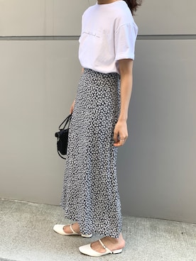 「ISOOK（アイスー）のアイテム（スカート）」を使った、ISOOKさん（レディース・167cm）の春コーディネート