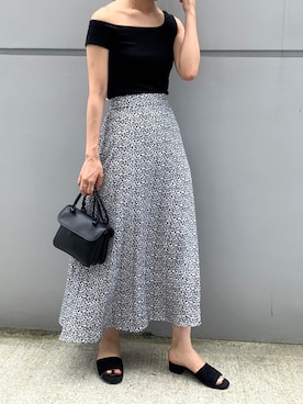 「ISOOK（アイスー）のアイテム（スカート）」を使った、ISOOKさん（レディース・167cm）の夏コーディネート