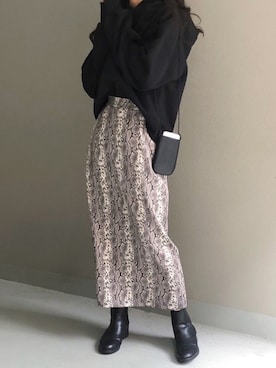 「ISOOK（アイスー）のアイテム（スカート）」を使った、ISOOKさん（レディース・167cm）の冬コーディネート