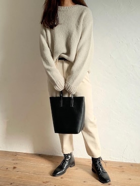 「ISOOK（アイスー）のアイテム（パンツ）」を使った、ISOOKさん（レディース・167cm）の冬コーディネート