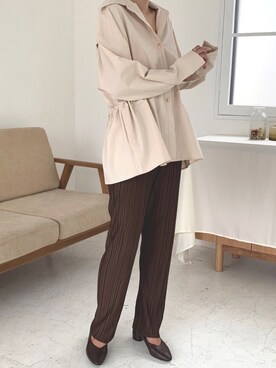 「ISOOK（アイスー）のアイテム（パンツ）」を使った、ISOOKさん（レディース・167cm）の冬コーディネート