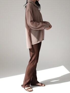 「ISOOK（アイスー）のアイテム（パンツ）」を使った、ISOOKさん（レディース・163cm）の春コーディネート