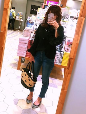 「TOCCA BEAUTY（トッカビューティー）のアイテム」を使った、まみさん（レディース・158cm）の春コーディネート