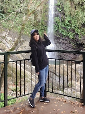 「OOPS（ウップス）のアイテム（帽子）」を使った、Yommi Chen🇹🇼さん（レディース・167cm）の冬コーディネート