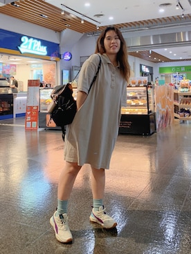 「NET（ネット）のアイテム（チュニック）」を使った、Yommi Chen🇹🇼さん（レディース・167cm）の秋コーディネート