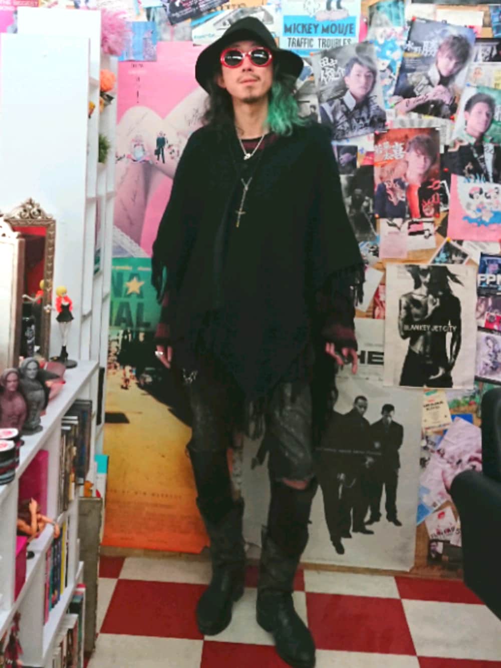 みーや｜RUDE GALLERYのポンチョを使ったコーディネート - WEAR