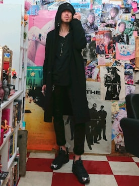 「LEMAIRE（ルメール）のアイテム（チェスターコート）」を使った、みーやさん（メンズ・181cm）の冬コーディネート