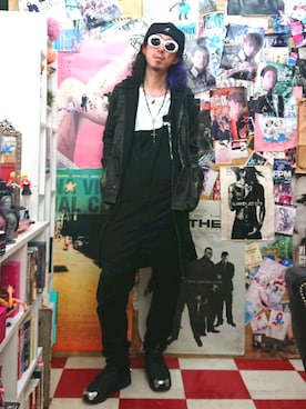 「ISAMU KATAYAMA BACKLASH（イサムカタヤマバックラッシュ）のアイテム（サロペット/オーバーオール）」を使った、みーやさん（メンズ・181cm）の春コーディネート