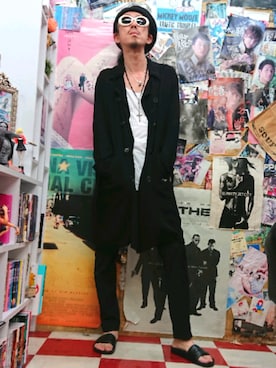 「RUDE GALLERY（ルードギャラリー）のアイテム（トレンチコート）」を使った、みーやさん（メンズ・181cm）の夏コーディネート