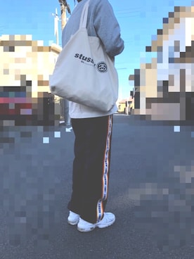 「NERDY（ノルディ）のアイテム（パンツ）」を使った、maririnさん（レディース・158cm）の秋コーディネート