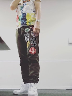 「DSQUARED2（ディースクエアード）のアイテム（その他パンツ）」を使った、ゔゃーさん（メンズ・174cm）の秋コーディネート