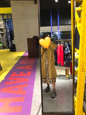 「URBAN RESEARCH（アーバンリサーチ）のアイテム（トレンチコート）」を使った、encanggさん（レディース・161cm）の秋コーディネート