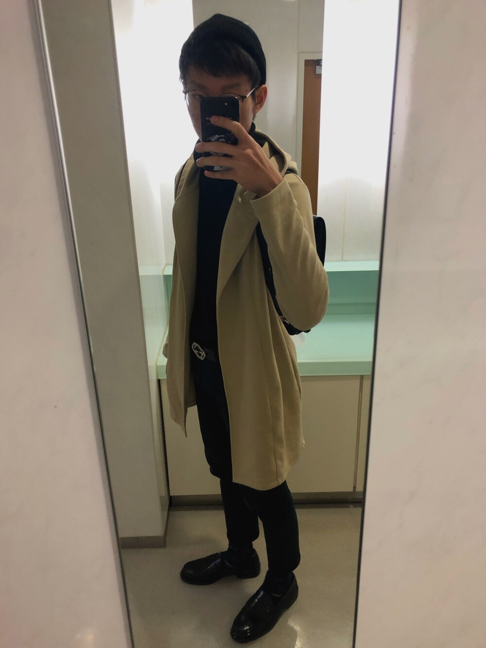 「おしゃれさんと繋がりたい、アーバンリサーチ」｜「WEGOのWEGO/ストレッチデニムスキニーパンツ（デニムパンツ、ブラック系）」を使った、70さん（メンズ・183cm）の冬コーディネートの1枚目の写真