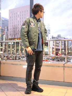 「スタッフセンバツ」｜「アイテム（MA-1）」を使った、kazuさん（メンズ・180cm）の冬コーディネート