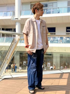 「AVIREX（アヴィレックス）のアイテム（サンダル）」を使った、kazuさん（メンズ・180cm）の春コーディネート