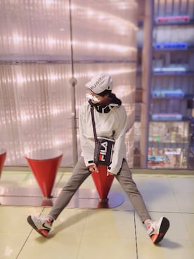 「やっぱりストリートが好き」｜「アイテム（マウンテンパーカー）」を使った、toriさん（メンズ・172cm）の秋コーディネート